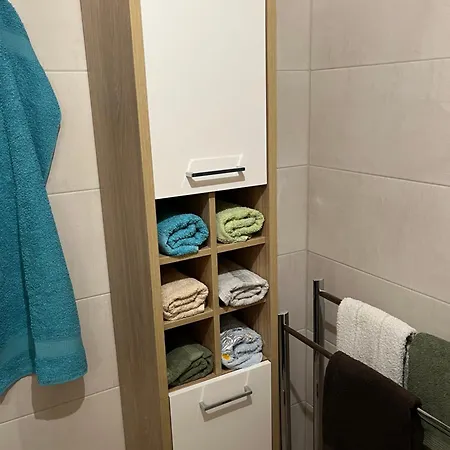 Am Jodlerweg 아파트 *